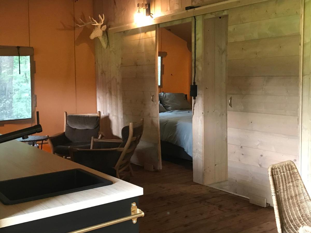 De Swaenhoeve Zoersel Buitenkant foto